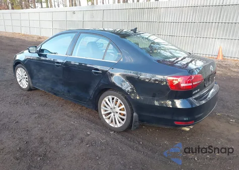 2015 Volkswagen Jetta 1.8T Se из США, поврежденный, VIN 3VWD17AJ4FM290812
